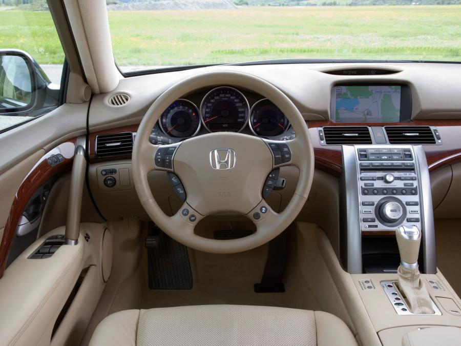  Honda Legend 2004 года  (фото 55 из 68)